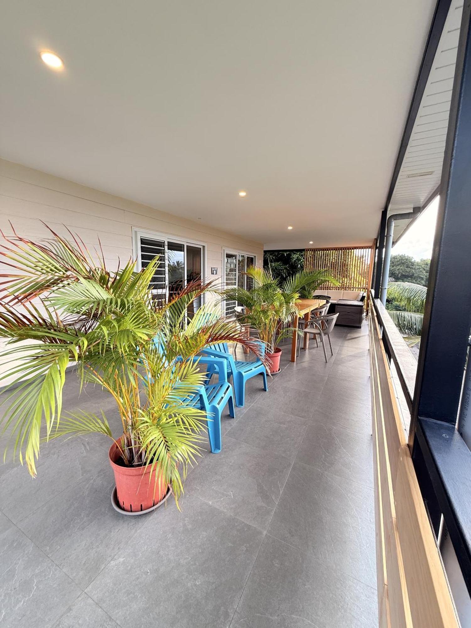 Ononui Lodge Airport, Ocean-View, Private Bathroom And Balcony, Free Wifi And Parking, On-Site Car Rental Faaa ภายนอก รูปภาพ