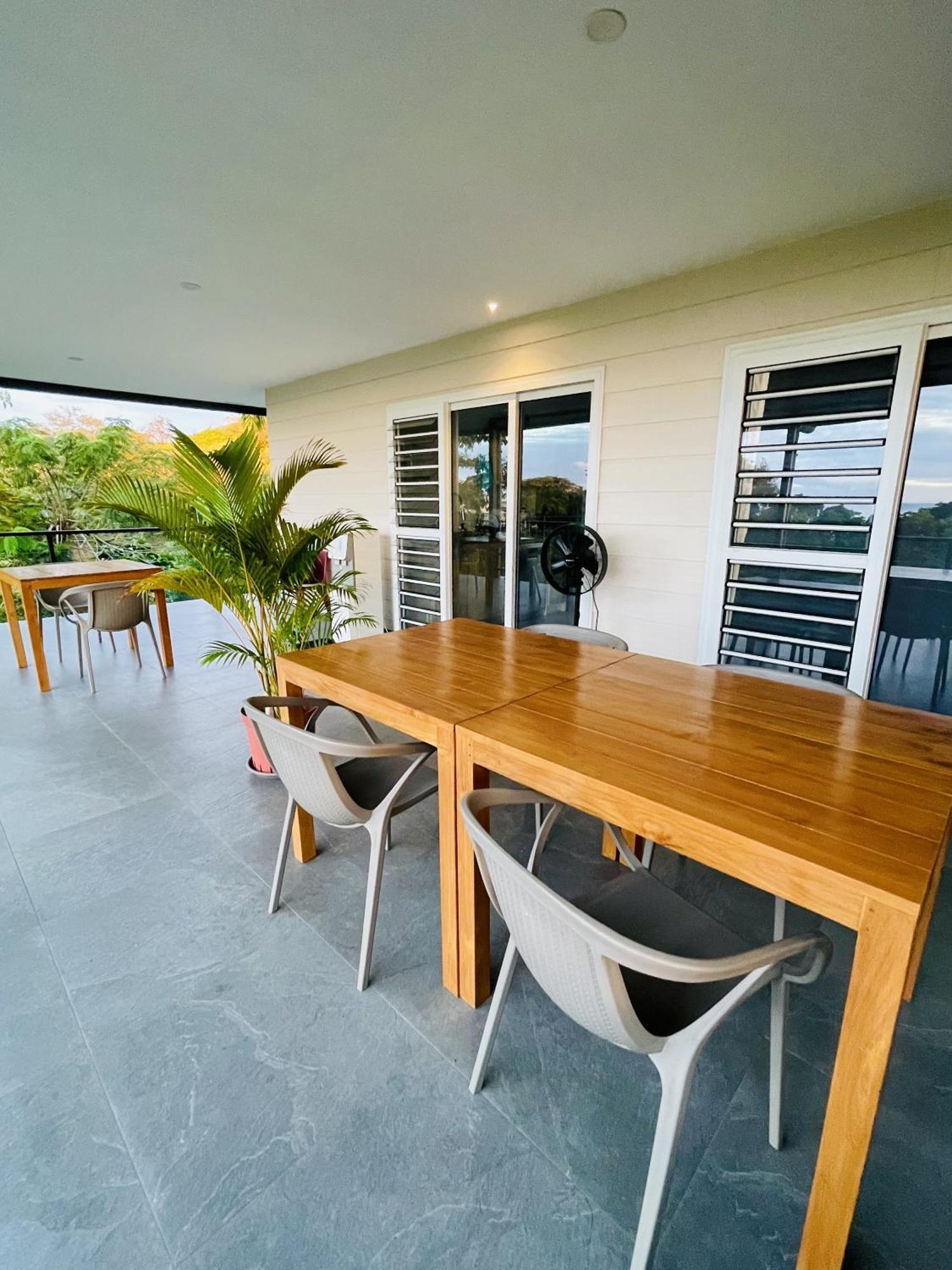 Ononui Lodge Airport, Ocean-View, Private Bathroom And Balcony, Free Wifi And Parking, On-Site Car Rental Faaa ภายนอก รูปภาพ